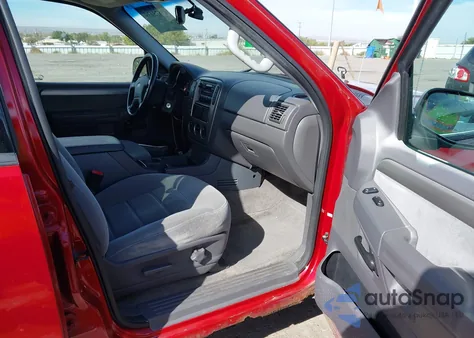 2004 Ford Explorer Nbx/Xlt из США, поврежденный, VIN 1FMDU73W24ZA87329